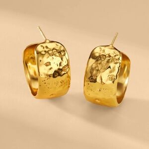 Hazel Earring by Aureum Collective